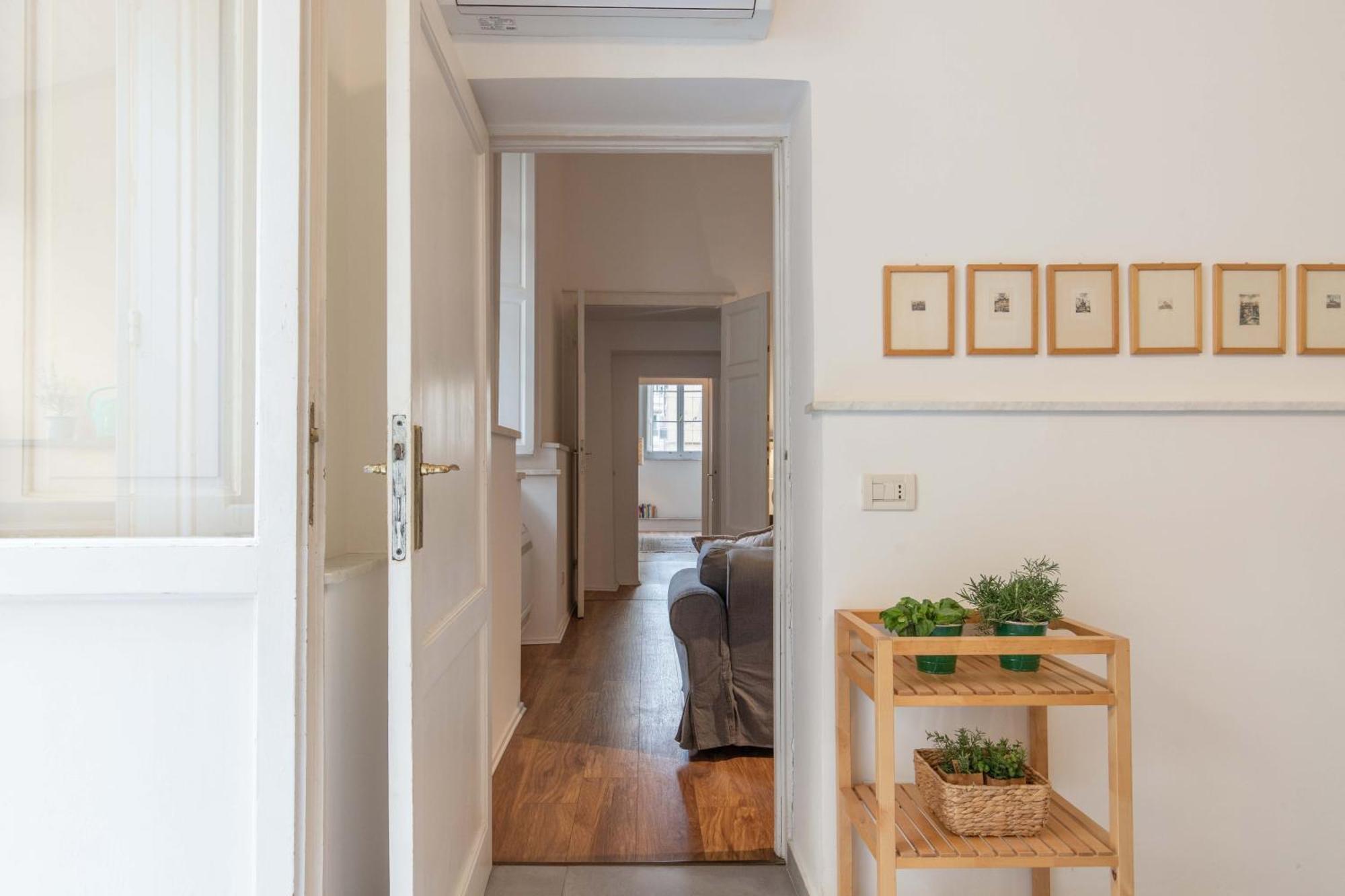 900 - Guest House Livorno Buitenkant foto